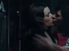 Jonge Rus masturbeert een zacht maagdelijk pornofilms gratis poesje.