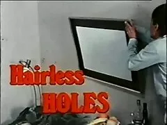 Hij kotst maagdelijke Maagden onder toezicht van een lekkere sex film perverse dokter.
