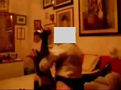 Ik installeerde gratis gay porno films een verborgen camera in de slaapkamer en bracht mijn vriend daar.