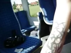 Dekhengst kinky filmpjes kleedde zijn Doornroosje uit en masturbeerde voor een lange tijd.